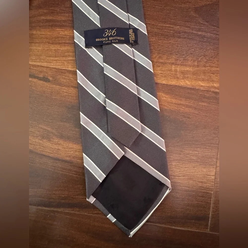 BROOKS BROTHERS “346” Classic All Silk Dark and Light Gray Formal Repp Tie